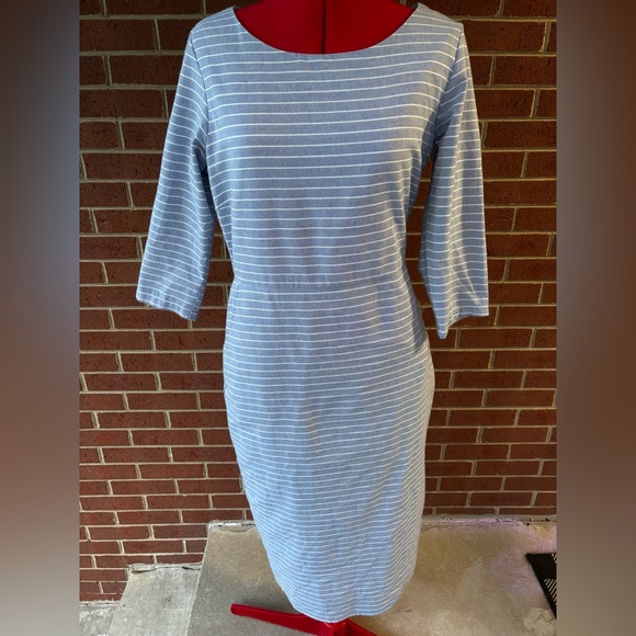 Woman’s Large Blue and White Tie Front Sheath Dress with Dolman Sleeves - Picture 7 of 8